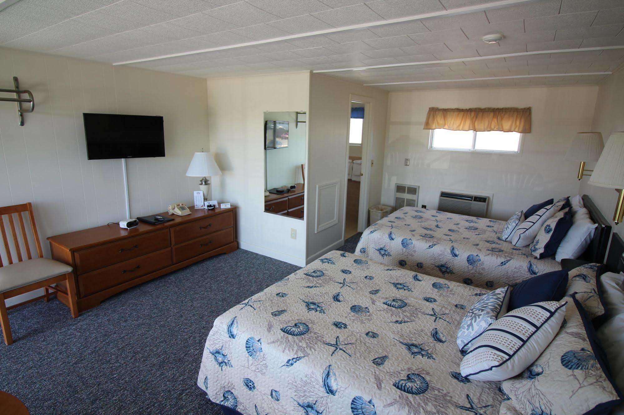 Hyannis Holiday Motel Екстер'єр фото