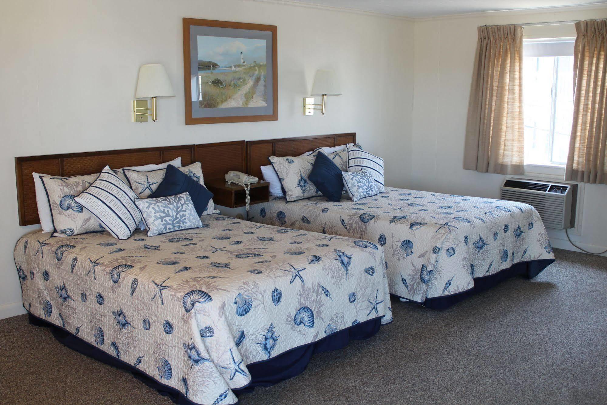 Hyannis Holiday Motel Екстер'єр фото