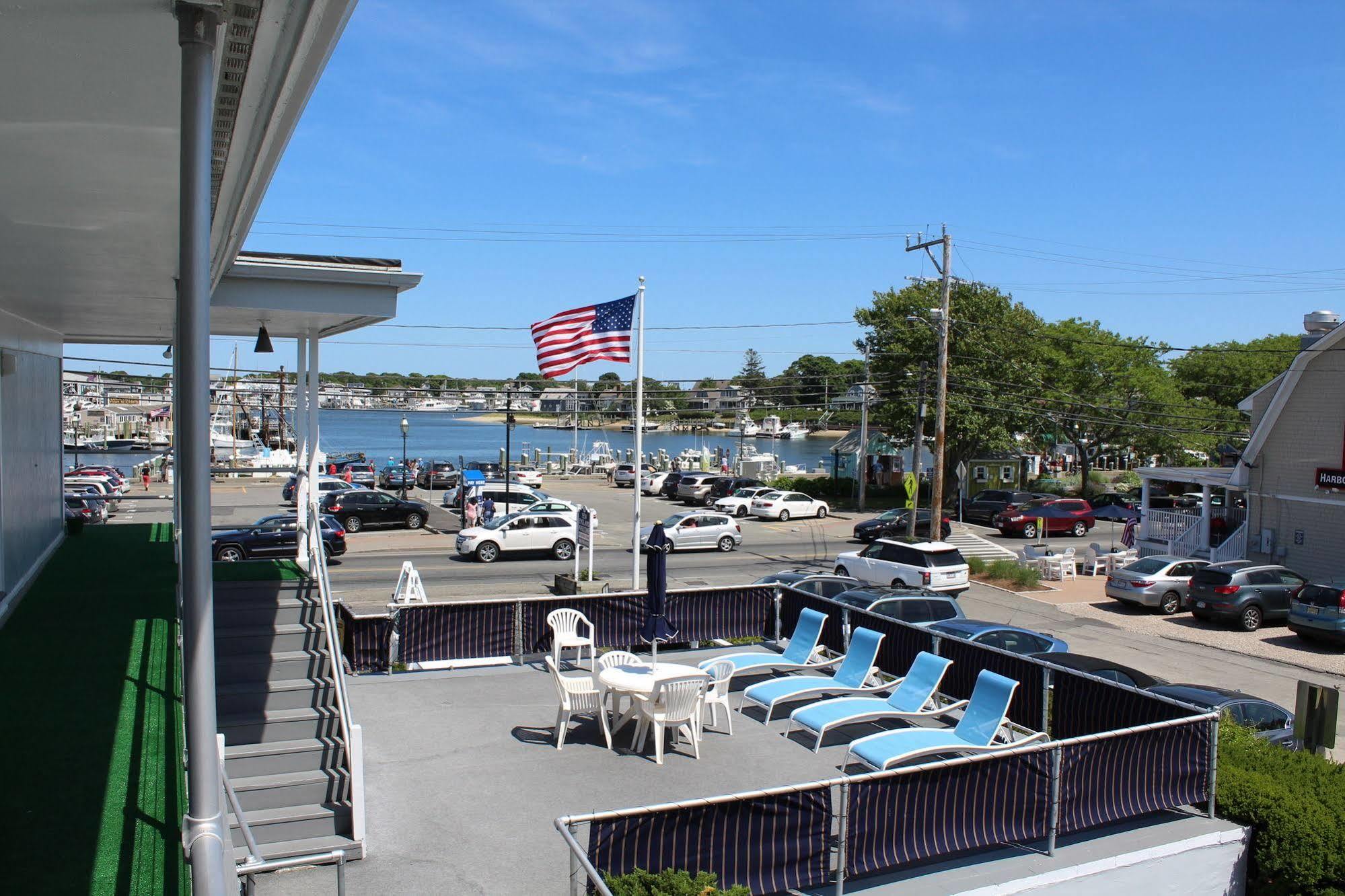 Hyannis Holiday Motel Екстер'єр фото